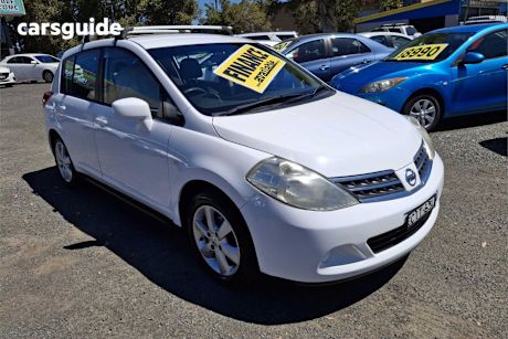 White 2012 Nissan Tiida Hatch ST F