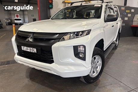 White 2022 Mitsubishi Triton Double Cab Pick Up Glx+ (4X4)