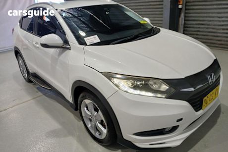 White 2015 Honda HR-V Wagon Vti-S