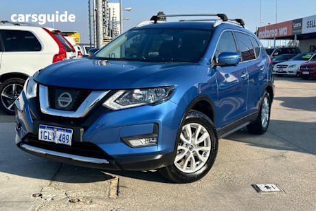 Blue 2018 Nissan X-Trail SUV ST-L F