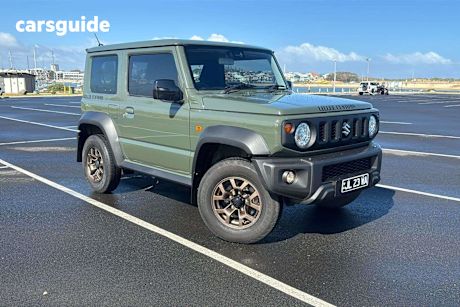 Green 2022 Suzuki Jimny SUV GLX 4X4
