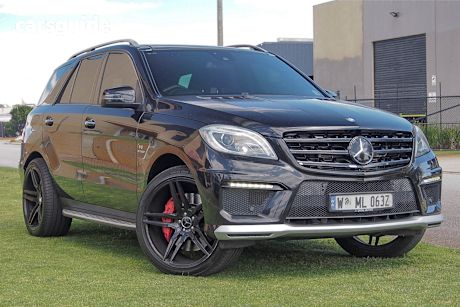 Black 2013 Mercedes-Benz ML63 Wagon Amg (4X4)