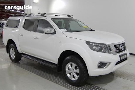 White 2019 Nissan Navara Ute Tray ST (4x4)