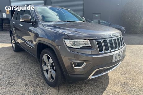 Grey 2017 Jeep Grand Cherokee SUV LIMITED 4X4