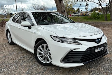 White 2023 Toyota Camry Sedan ASCENT F