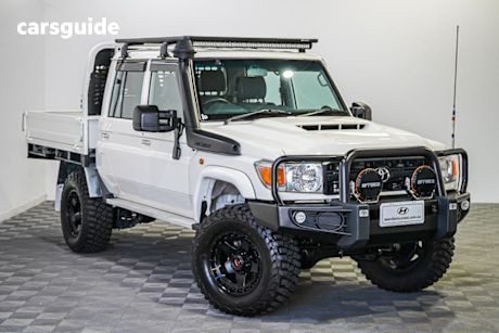 White 2022 Toyota Landcruiser Double Cab Chassis Workmate + Diff Locks