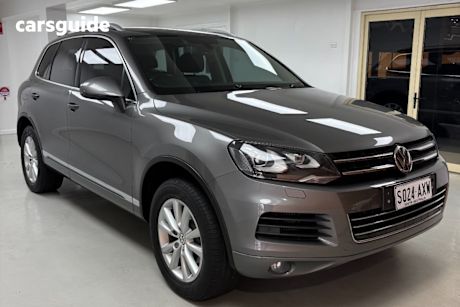 Grey 2013 Volkswagen Touareg Wagon 150 Tdi