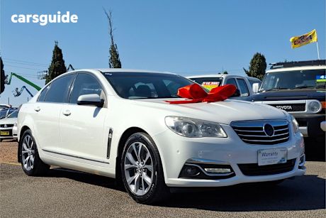 White 2014 Holden Calais Sedan R