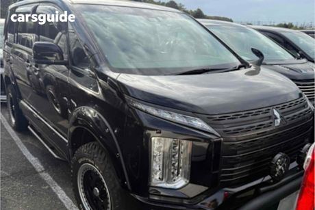 Black 2019 Mitsubishi Delica Commercial PEOPLE MOVER, 8 SEATER