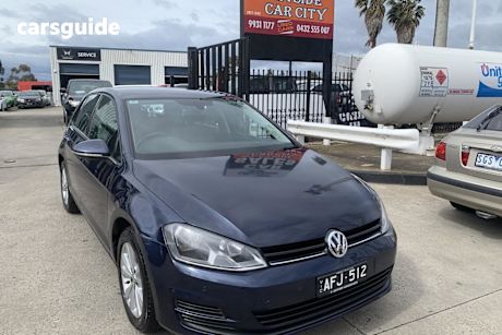 Blue 2014 Volkswagen Golf Hatch 90 TSI