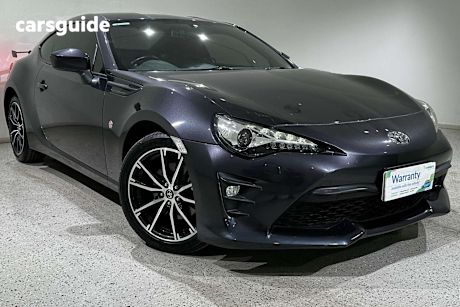 Grey 2018 Toyota 86 Coupe GTS R