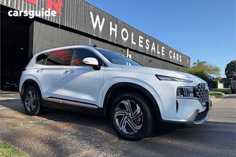 White 2023 Hyundai Santa FE SUV ACTIVE 4X4