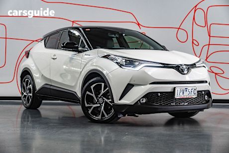 White 2019 Toyota C-HR SUV KOBA 4X4