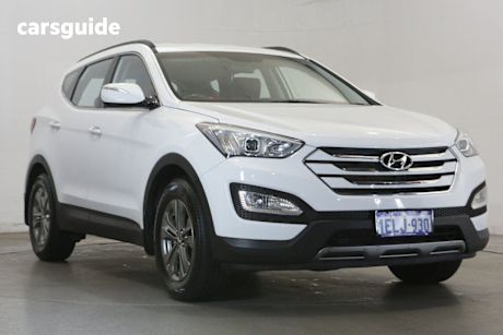 White 2014 Hyundai Santa FE SUV ACTIVE 4X4