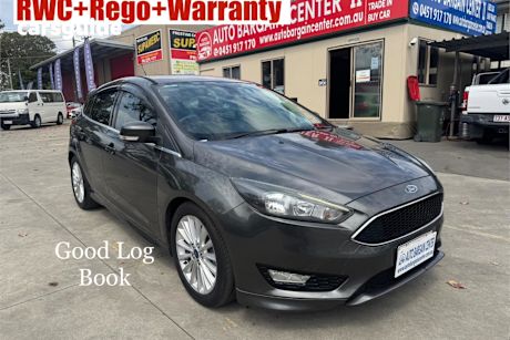 Grey 2016 Ford Focus Hatchback Sport