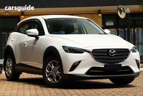 White 2025 Mazda CX-3 SUV G20 PURE F