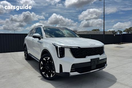 White 2025 Kia Sorento SUV GT-LINE 4X4