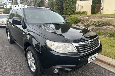 Black 2010 Subaru Forester Wagon Xs
