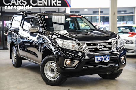 Black 2020 Nissan Navara Ute Tray RX R