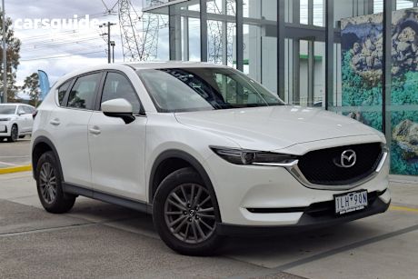 White 2017 Mazda CX-5 SUV MAXX SPORT F
