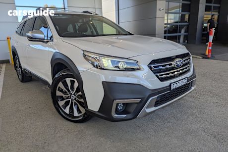 White 2023 Subaru Outback SUV AWD TOURING XT 4WD