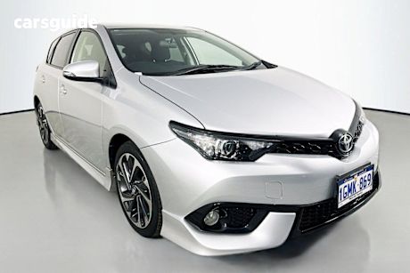 Silver 2017 Toyota Corolla Hatch SX F
