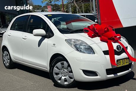 White 2009 Toyota Yaris Hatch YRS F