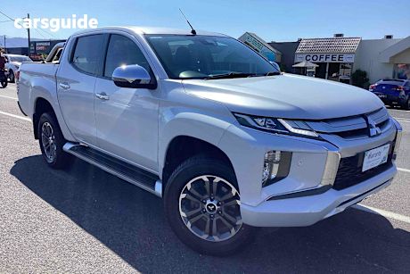 White 2018 Mitsubishi Triton Ute Tray GLS 4X4