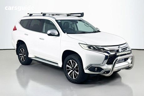White 2016 Mitsubishi Pajero Sport Wagon Gls (4X4) 7 Seat