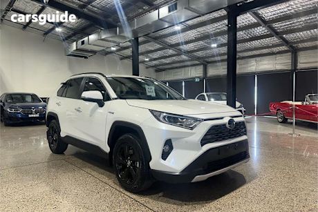 White 2020 Toyota RAV4 Wagon Cruiser (2Wd) Hybrid