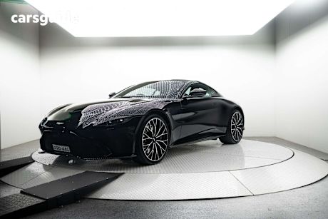 Black 2022 Aston Martin Vantage Coupe R