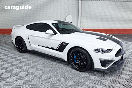 White 2018 Ford Mustang Coupe R