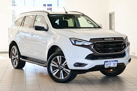 White 2023 Isuzu MU-X SUV LS-T 4X4