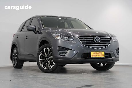 Grey 2015 Mazda CX-5 SUV AKERA 4X4