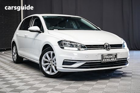 White 2018 Volkswagen Golf Hatchback 110 Tsi Comfortline