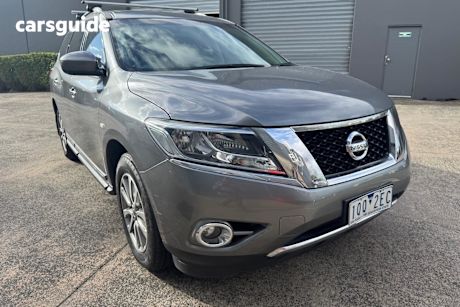 Grey 2015 Nissan Pathfinder SUV ST-L F