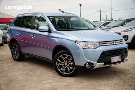 Silver 2015 Mitsubishi Outlander Wagon Phev Ls