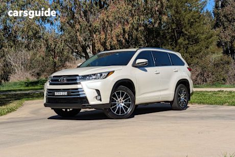White 2019 Toyota Kluger SUV GRANDE 4WD