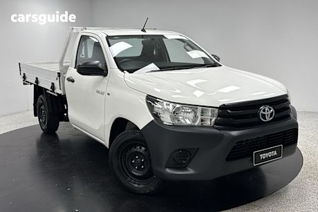 White 2018 Toyota Hilux Ute Tray WORKMATE R