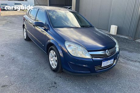 Blue 2007 Holden Astra Hatch CD F
