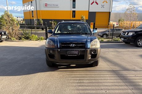 Blue 2005 Hyundai Tucson Wagon