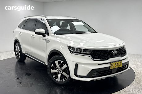 White 2021 Kia Sorento SUV SPORT 4X4
