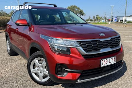 Orange 2020 Kia Seltos SUV S F