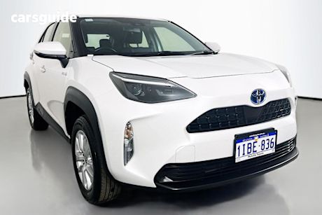 White 2023 Toyota Yaris Cross Wagon Gx Hybrid (Awd)
