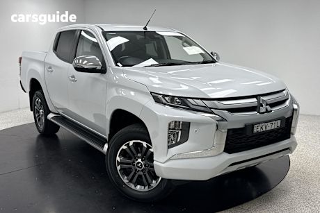 White 2020 Mitsubishi Triton Ute Tray GLS 4X4