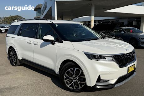 White 2022 Kia Carnival Wagon Sli