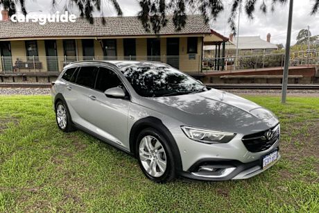 Silver 2020 Holden Calais Sedan