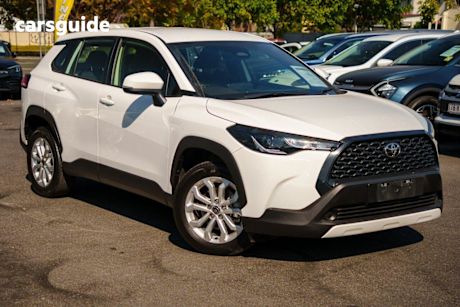 White 2023 Toyota Corolla Cross Wagon Gx 2Wd