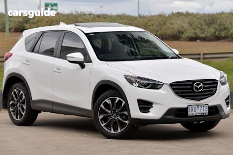 White 2017 Mazda CX-5 SUV GRAND TOURING 4X4