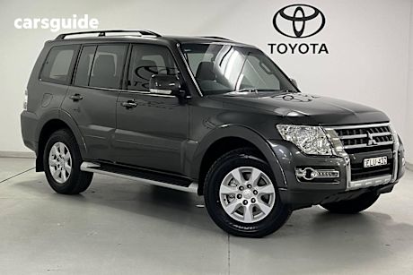Grey 2020 Mitsubishi Pajero Wagon Glx (4X4) 7 Seat